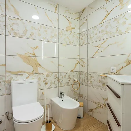 Luxury 2 Ocean View Wifi Free *