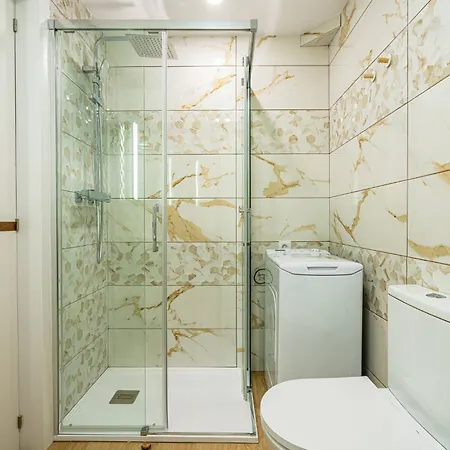 Luxury 2 Ocean View Wifi Free * אדחה