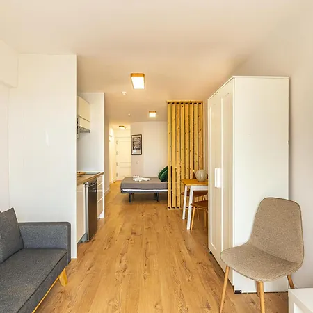 Luxury 2 Ocean View Wifi Free דירה *