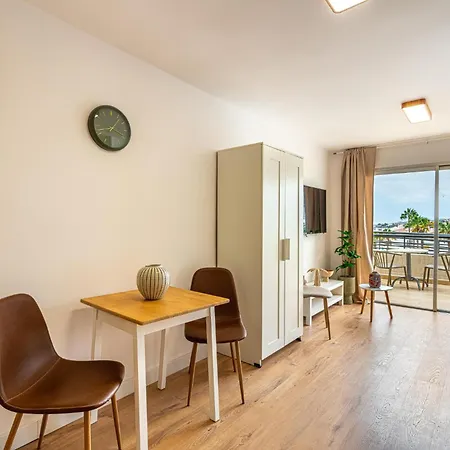 Luxury 2 Ocean View Wifi Free דירה *