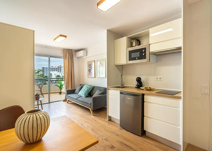 Апартаменты Luxury 2 Ocean View Wifi Free