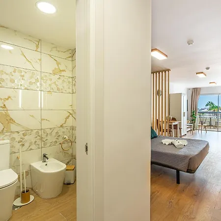 Luxury 2 Ocean View Wifi Free * 阿德耶